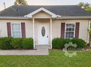 2063 Leota St, Springfield, TN 37172