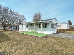 91 Walker Ave, Gettysburg, PA 17325
