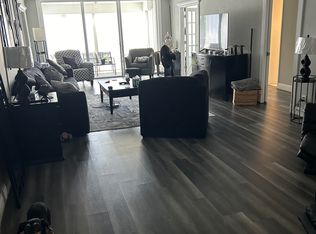 3980 Oaks Clubhouse Dr APT 303, Pompano Beach, FL 33069
