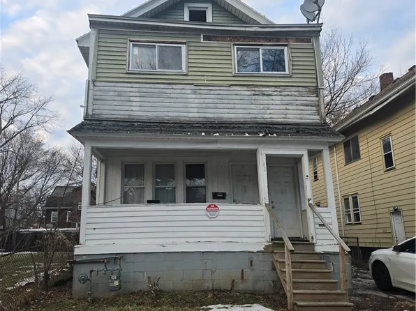 62 Locust St, Rochester, NY 14613