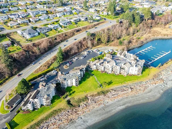 27 Island Hwy S #3210, Campbell River, BC V9W 1A2