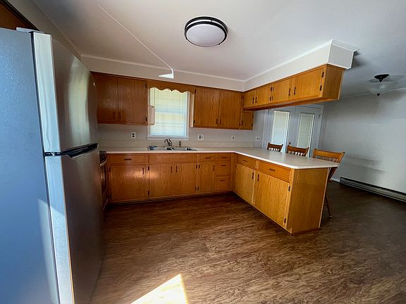 3rd image of 24895 Ivy Ln
