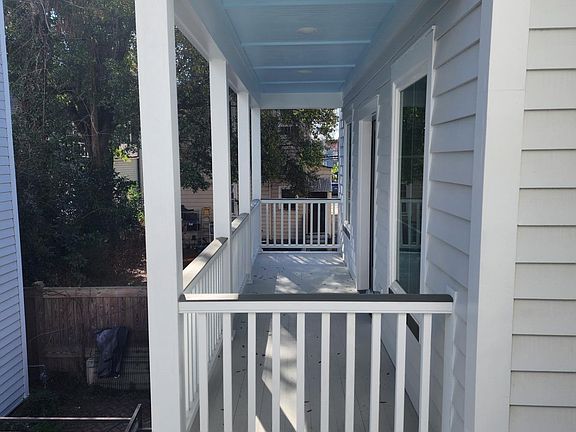 3rd image of 7 Iron Forge Aly