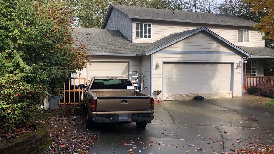 1st image of 1208 NW 118th Cir