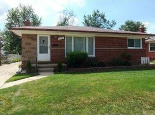 31545 Kelly Rd, Fraser, MI 48026