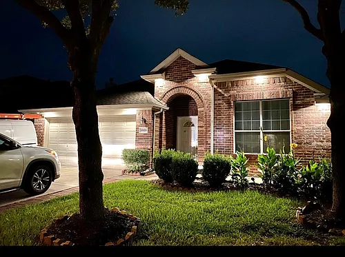 6826 Chester Oak Dr Photo 1