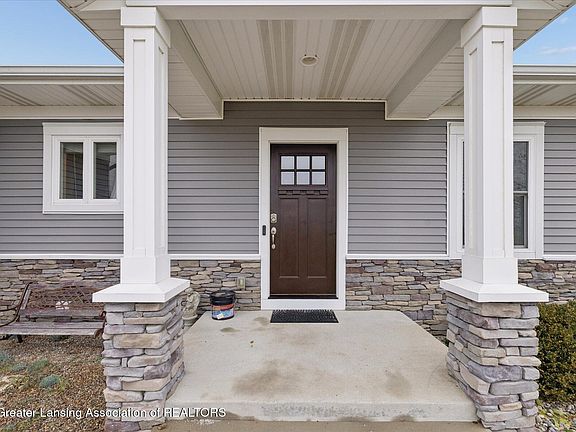 5th image of 2300 N Watson Rd