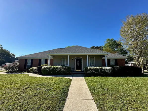 9167 Azalea Pl, Mobile, AL 36695