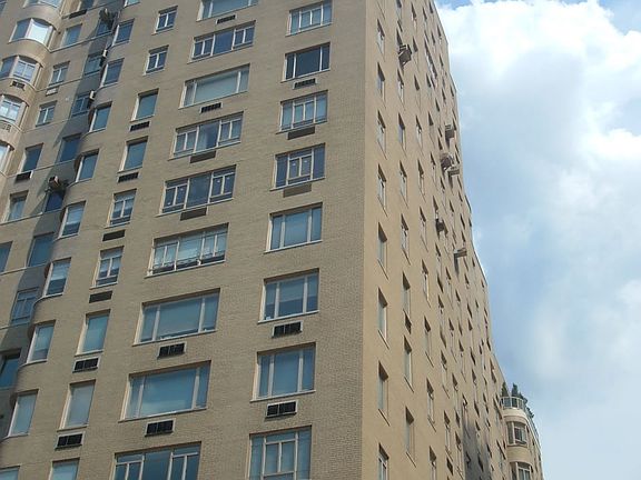 2nd image of 870 5th Ave APT 5F