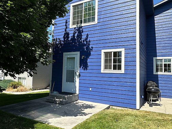 Back of unit