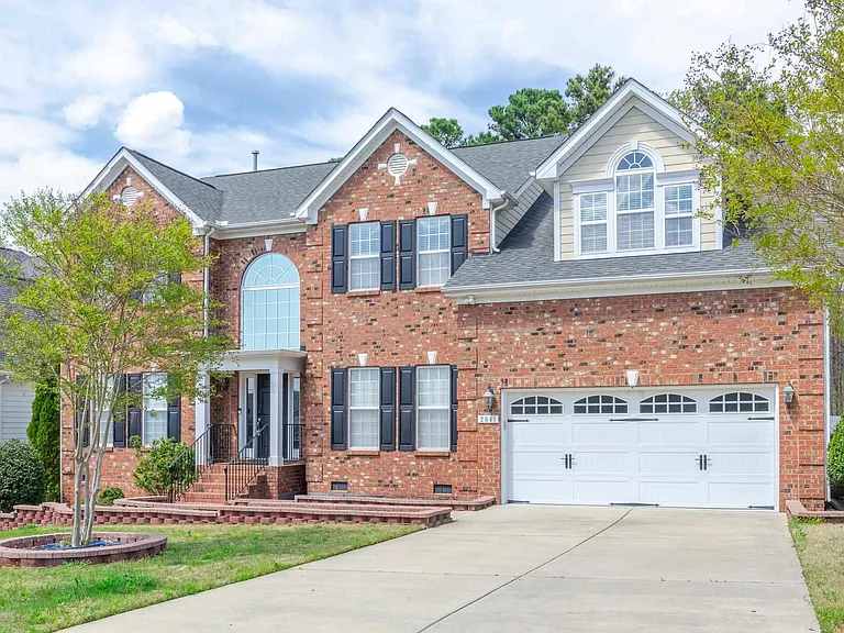 2041 Jadewood Dr — Photo 6