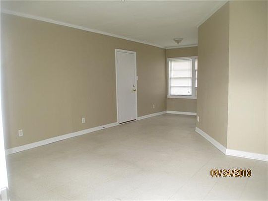5th image of 1751-1753 W 6th St