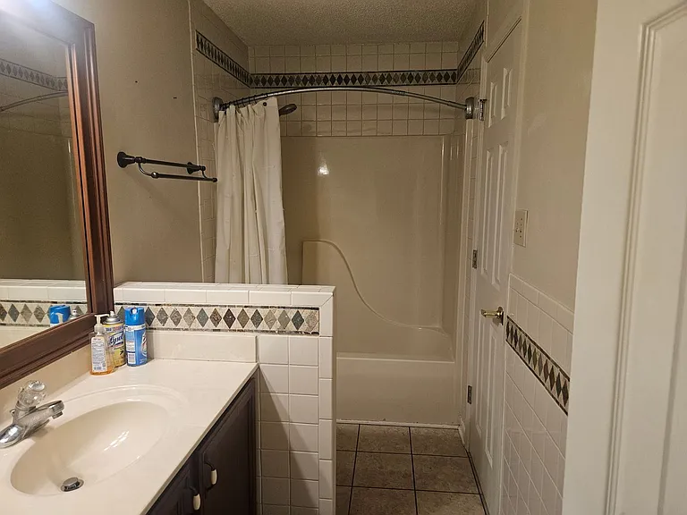 734 Concord Farms Ln — Photo 17