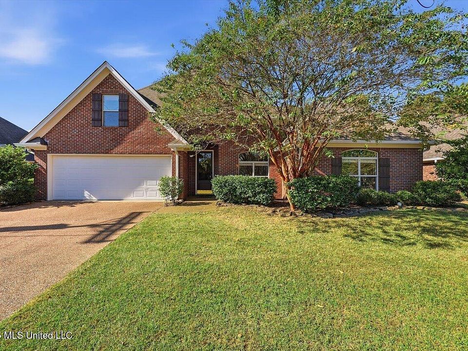 1st image of 127 Eastside Dr