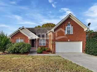 1041 Secretariat Dr, Mount Juliet, TN 37122