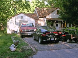 1003 Lyon Ct, Aurora, IL 60506