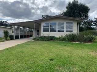 721 W Coach N Four Dr, Leesburg, FL 34748
