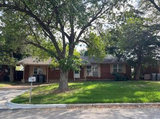 1719 NW 48th St, Lawton, OK 73505