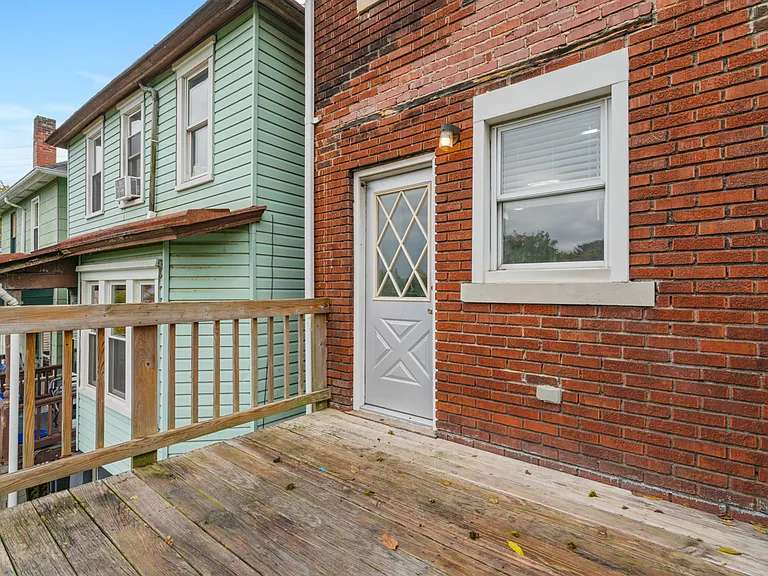 790 Highland Ave — Photo 38