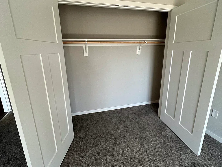 7888 S Scepter Dr — Photo 26