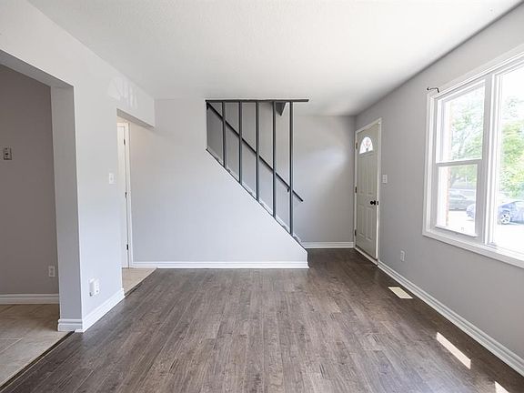 2nd image of 205 Fane St #9B
