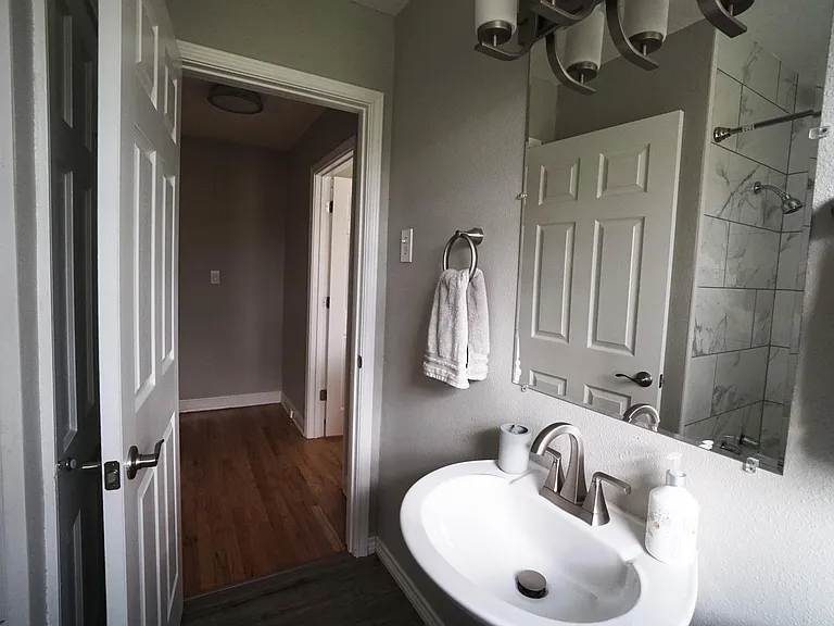 2507 Fain St — Photo 28