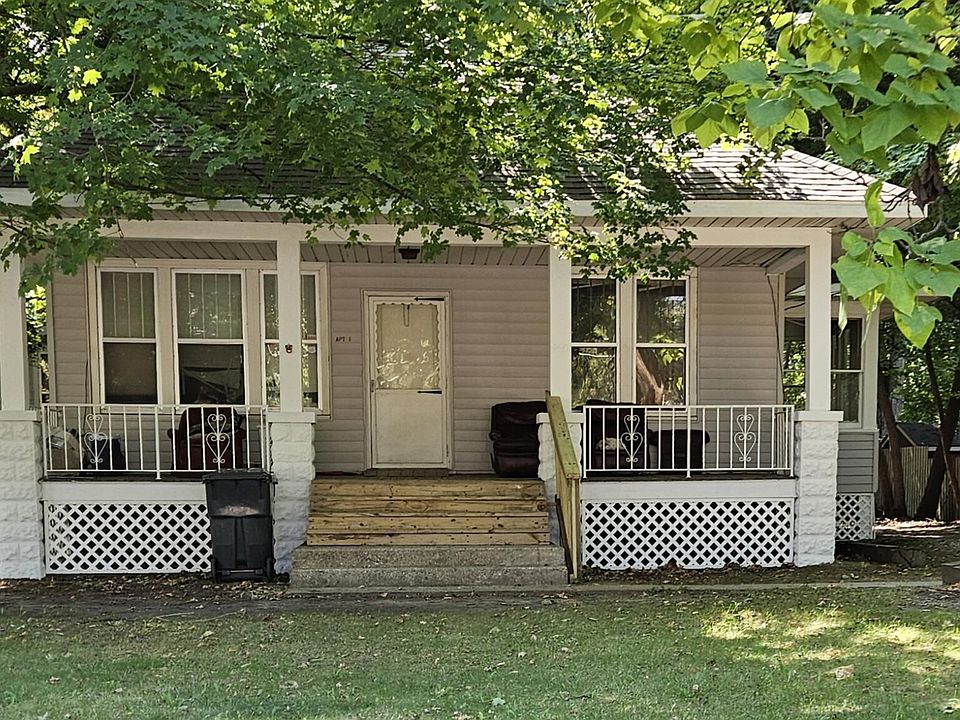 1st image of 460 W Napier Ave