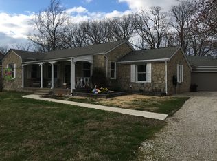 3206 Country Club Dr, Jefferson City, MO 65109