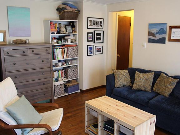 3rd image of 609 W Madison St #2