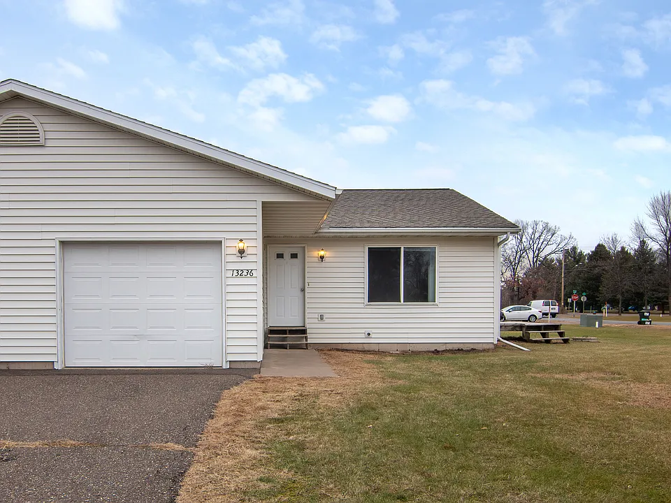 13236 39th Ave N