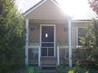17195 Northwood Hwy, Arcadia, MI 49613