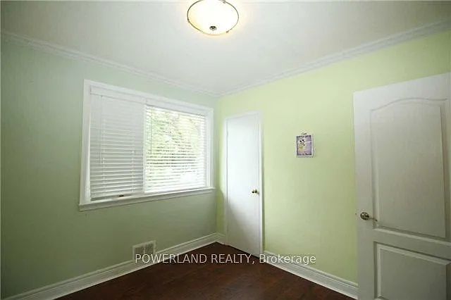 306 Osiris Dr — Photo 10