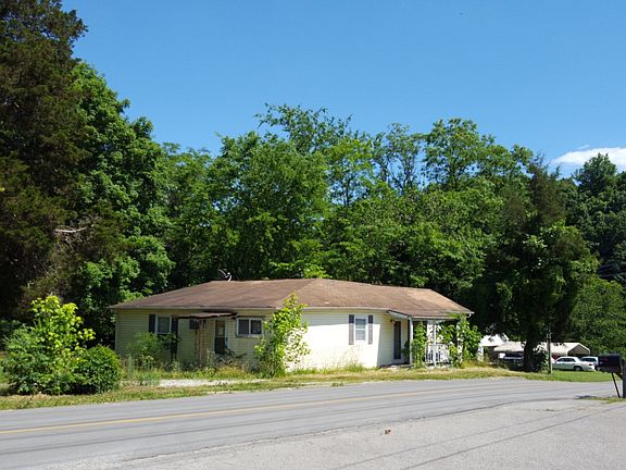 3rd image of 203 High School St