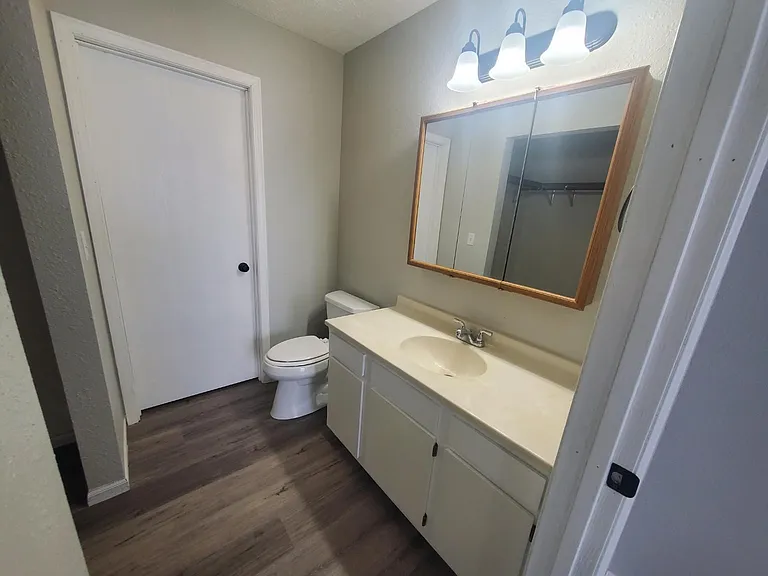 2024 N Section St — Photo 10