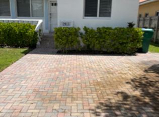 2913 SW 38th Ave, Miami, FL 33134