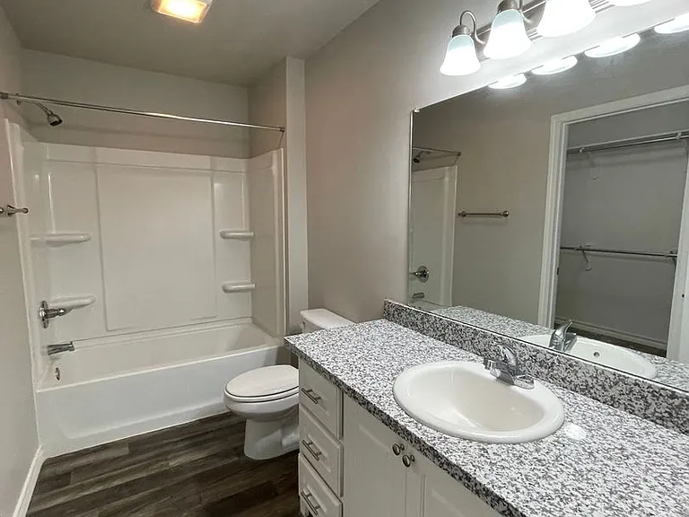 6040 24th St #39 — Photo 9