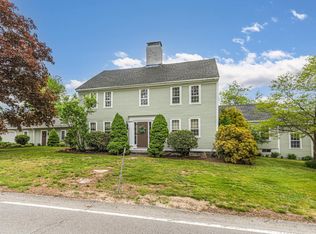 26 Lamprey Rd, Kensington, NH 03833