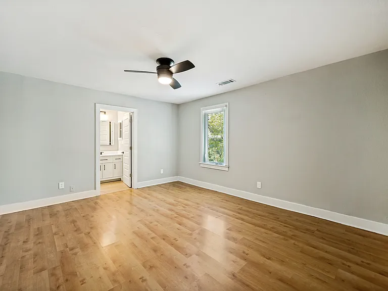 2804 Breeze Ter — Photo 14