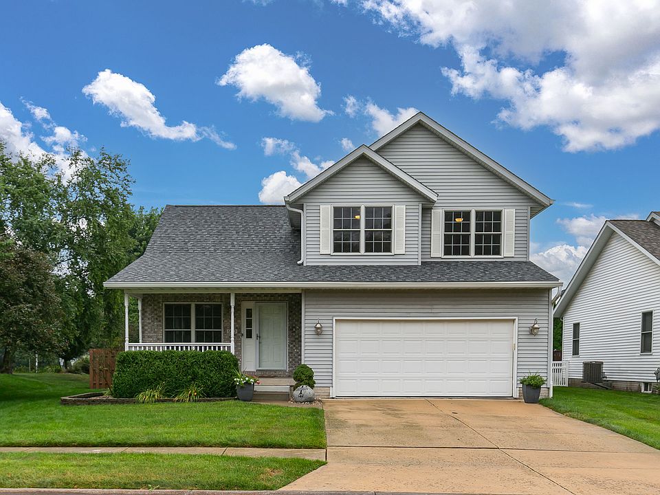 1st image of 910 25th Avenue Ct