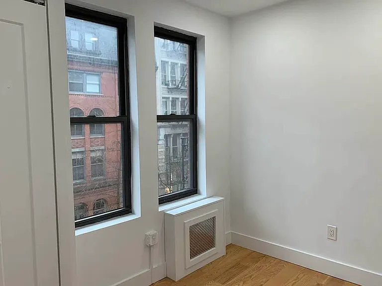 436 Broadway #12R — Photo 3