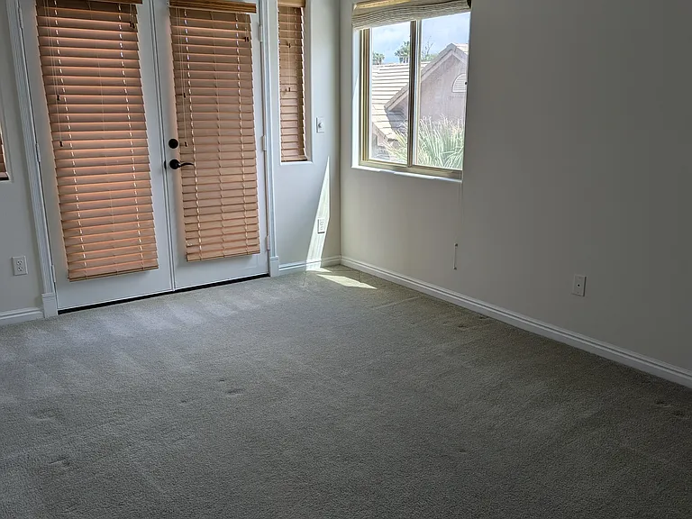 920 Vista Del Sol Ct — Photo 35