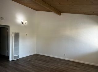 2483-2485 Whitney Dr #1, Mountain View, CA 94043