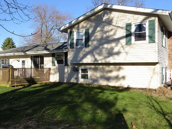 2nd image of 6742 Marlow St
