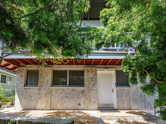 2nd image of 1638 Ruth Pl