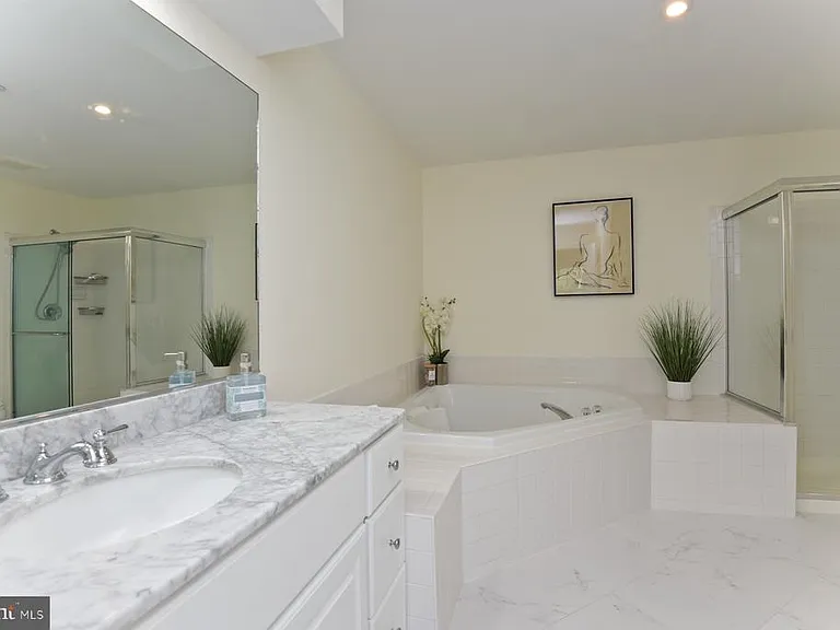 526 Brickhouse Rd — Photo 19