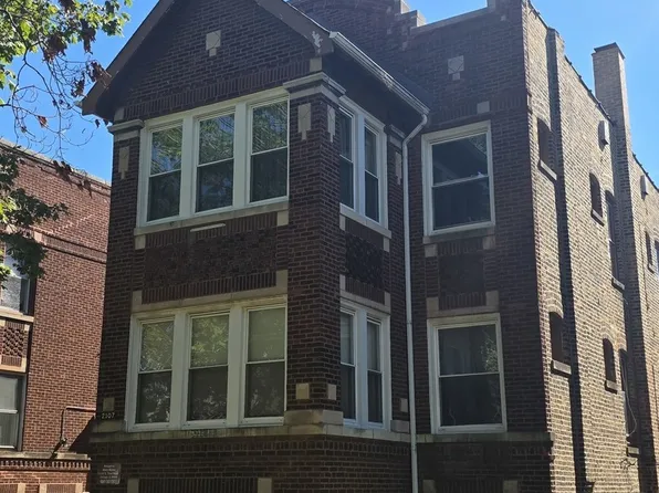 2107 E 72nd Pl, Chicago, IL 60649