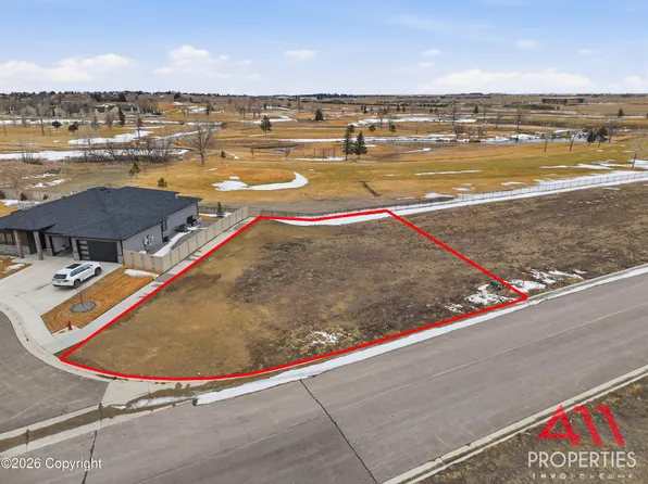 94 Royal Cir, Gillette, WY 82718