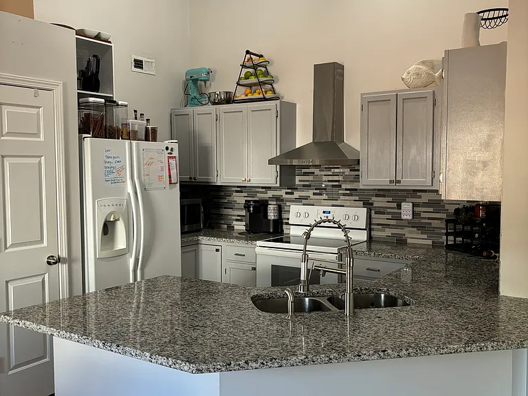 218 Walter Ct — Photo 27