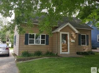520 S 27th St, Sheboygan City, WI 53081