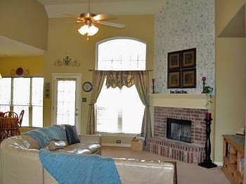 3rd image of 25939 Timberline Dr